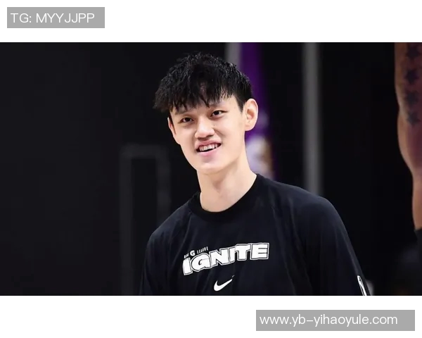 领先40分却未能上场曾凡博本场比赛未被安排出场机会