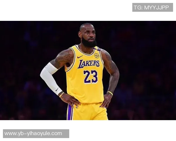 湖人自媒体惊叹41岁勒布朗重返赛场仍肩负防守重任